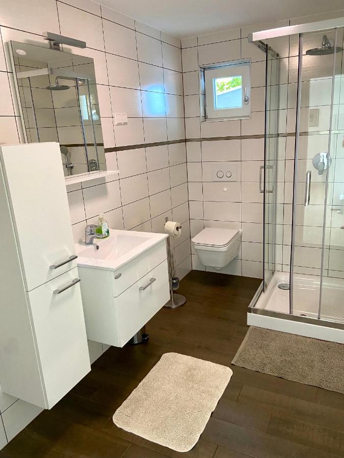 Villa Rudy Holiday Home Njivice Eksteriør bilde