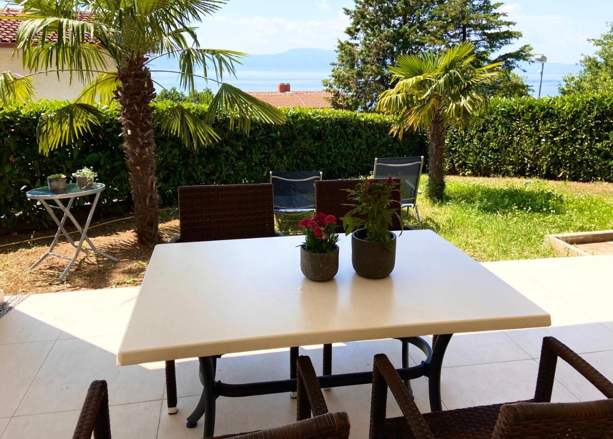 Villa Rudy Holiday Home Njivice Eksteriør bilde
